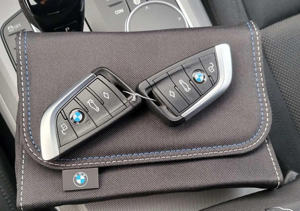 BMW Seria 3 cena 127900 przebieg: 12527, rok produkcji 2021 z Słupca małe 667